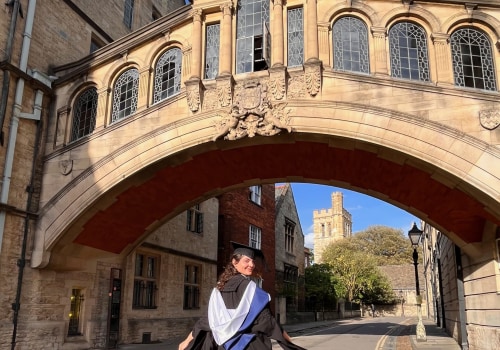 How to Successfully Navigate the UK University Admissions Process